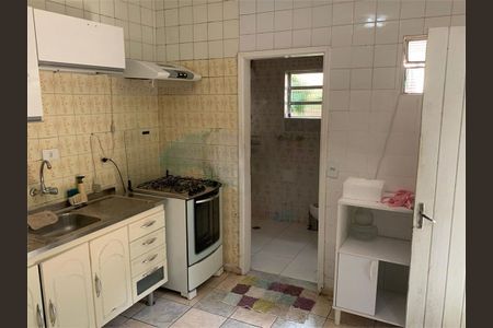 Casa à venda com 180m², 3 quartos e 1 vaga