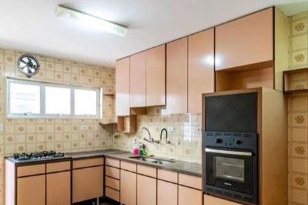 Casa à venda com 288m², 3 quartos e 4 vagas
