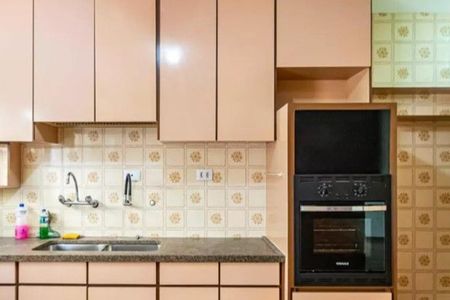 Casa à venda com 288m², 3 quartos e 4 vagas