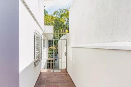 Casa à venda com 288m², 3 quartos e 4 vagas