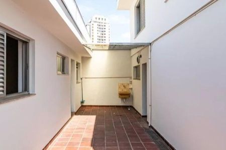 Casa à venda com 288m², 3 quartos e 4 vagas