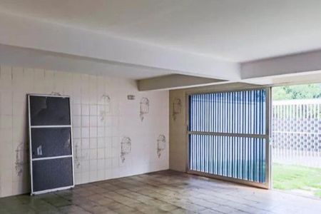 Casa à venda com 288m², 3 quartos e 4 vagas