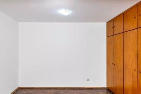 Casa à venda com 288m², 3 quartos e 4 vagas
