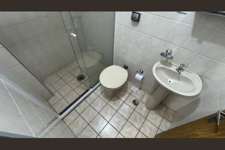 Apartamento à venda com 70m², 2 quartos e 1 vaga Apartamento à venda com 70m², 2 quartos e 1 vagaBanheiro