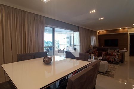 Apartamento à venda com 3 quartos, 132m² em Tamboré, Santana de Parnaíba