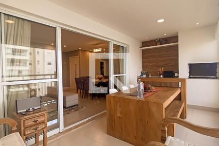 Apartamento à venda com 132m², 3 quartos e 2 vagas