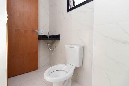 Apartamento à venda com 51m², 2 quartos e 1 vagaBanheiro da Suíte 2