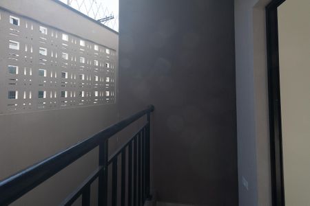 Apartamento à venda com 44m², 2 quartos e sem vaga Apartamento à venda com 44m², 2 quartos e sem vagaVaranda