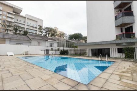 Apartamento à venda com 198m², 3 quartos e 3 vagas