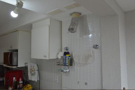 Apartamento à venda com 61m², 2 quartos e 1 vagaÁrea de Serviço