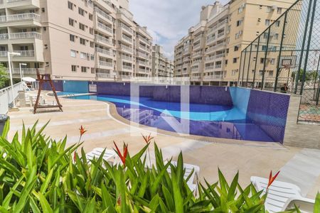 Apartamento à venda com 61m², 2 quartos e 1 vagaÁrea comum - Piscina