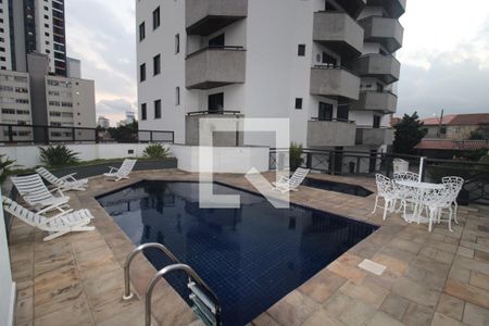 Apartamento à venda com 133m², 4 quartos e 2 vagasÁrea comum - Piscina