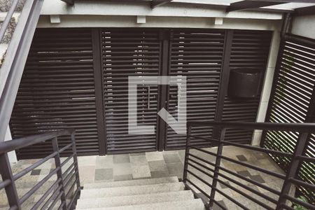 Apartamento à venda com 133m², 4 quartos e 2 vagasEntrada