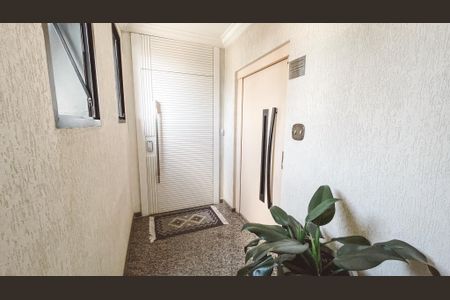 Apartamento à venda com 133m², 4 quartos e 2 vagasHall de entrada