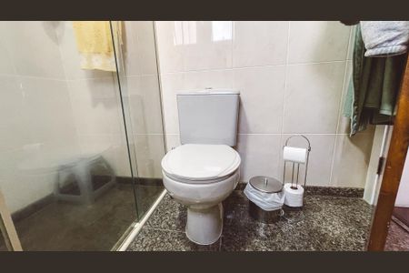 Apartamento à venda com 133m², 4 quartos e 2 vagasBanheiro da Suíte 3