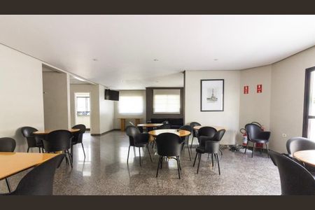 Apartamento à venda com 133m², 4 quartos e 2 vagasÁrea comum - Salão de festas