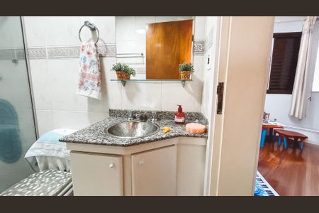 Apartamento à venda com 133m², 4 quartos e 2 vagasBanheiro da Suíte 2