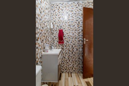 Apartamento à venda com 48m², 2 quartos e 1 vaga Apartamento à venda com 48m², 2 quartos e 1 vagaBanheiro