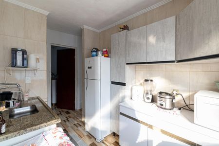 Apartamento à venda com 48m², 2 quartos e 1 vaga Apartamento à venda com 48m², 2 quartos e 1 vagaCozinha e Área de Serviço