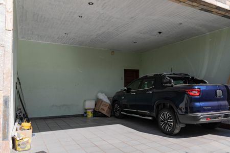 Casa à venda com 320m², 4 quartos e 3 vagasGaragem