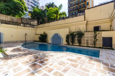 Apartamento para alugar com 33m², 1 quarto e 1 vagaÁrea comum - Piscina