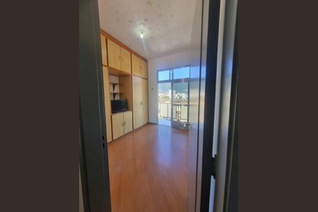 Apartamento à venda com 61m², 2 quartos e 2 vagas Apartamento à venda com 61m², 2 quartos e 2 vagasQuarto