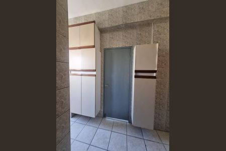 Apartamento à venda com 61m², 2 quartos e 2 vagas Apartamento à venda com 61m², 2 quartos e 2 vagasCozinha