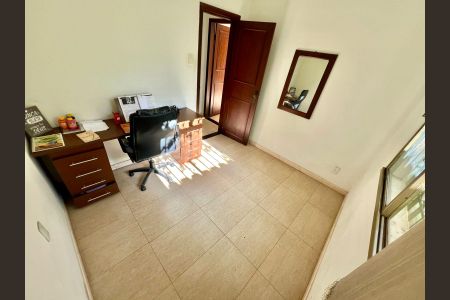 Casa à venda com 263m², 6 quartos e 3 vagasQuarto 3