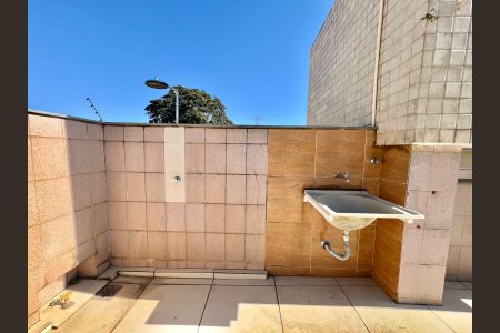 Casa à venda com 263m², 6 quartos e 3 vagasÁrea Externa