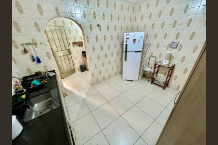 Casa à venda com 263m², 6 quartos e 3 vagasCozinha