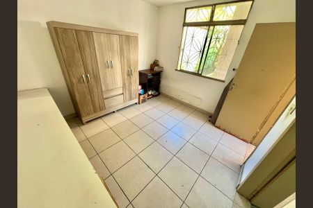 Casa à venda com 263m², 6 quartos e 3 vagasQuarto 6 - Suíte (piso inferior)