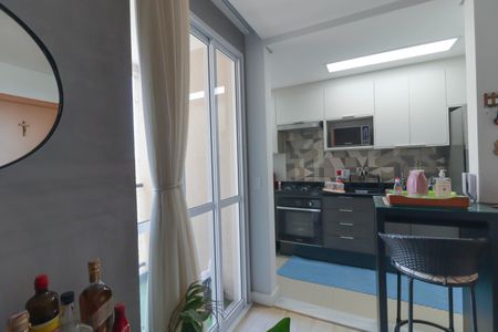 Apartamento à venda com 52m², 2 quartos e 1 vaga Apartamento à venda com 52m², 2 quartos e 1 vagaSala