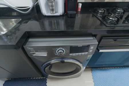 Apartamento à venda com 52m², 2 quartos e 1 vaga Apartamento à venda com 52m², 2 quartos e 1 vagaÁrea de Serviço