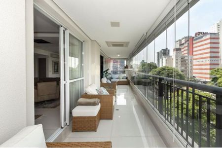 Apartamento à venda com 245m², 4 quartos e 4 vagas