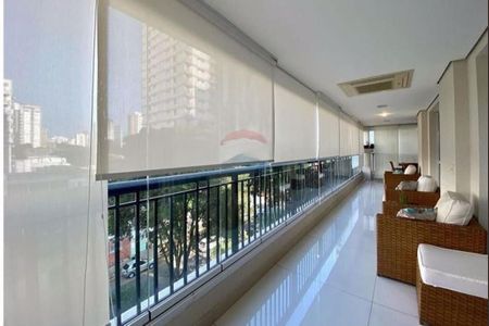 Apartamento à venda com 245m², 4 quartos e 4 vagas