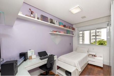 Apartamento à venda com 245m², 4 quartos e 4 vagas