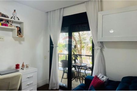 Apartamento à venda com 185m², 5 quartos e 3 vagas