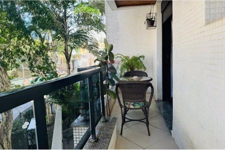 Apartamento à venda com 185m², 5 quartos e 3 vagas