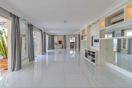 Apartamento à venda com 351m², 4 quartos e 4 vagas