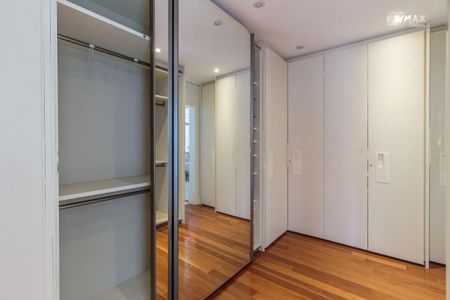 Apartamento à venda com 351m², 4 quartos e 4 vagas