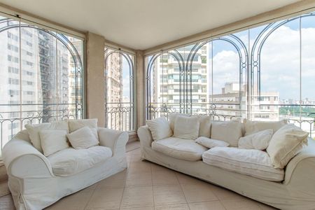 Apartamento à venda com 351m², 4 quartos e 4 vagas