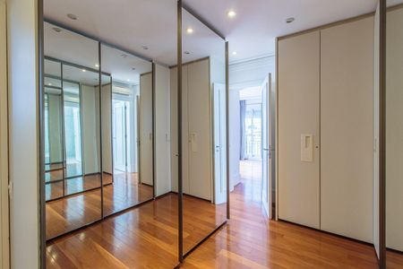 Apartamento à venda com 4 quartos, 351m² em Cerqueira César, São Paulo