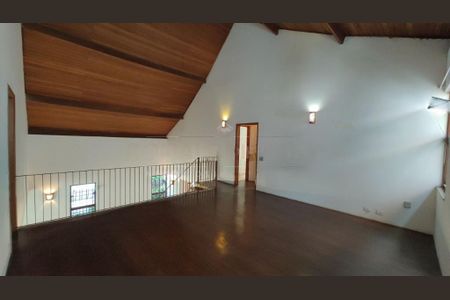 Casa à venda com 290m², 3 quartos e 2 vagas