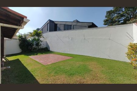 Casa à venda com 290m², 3 quartos e 2 vagas