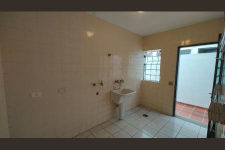 Casa à venda com 290m², 3 quartos e 2 vagas