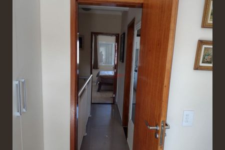 Casa à venda com 68m², 2 quartos e 2 vagas