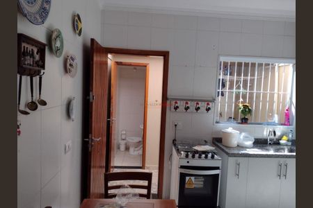 Casa à venda com 68m², 2 quartos e 2 vagas