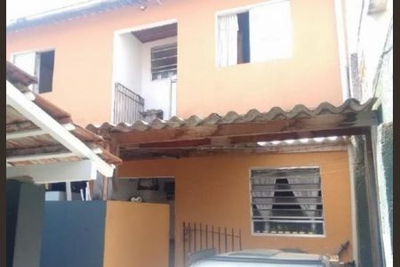 Casa à venda com 176m², 4 quartos e 4 vagas