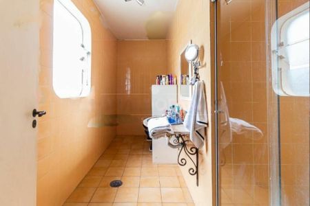 Casa à venda com 300m², 4 quartos e 4 vagas