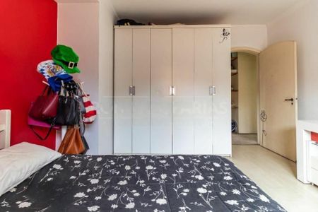 Casa à venda com 300m², 4 quartos e 4 vagas
